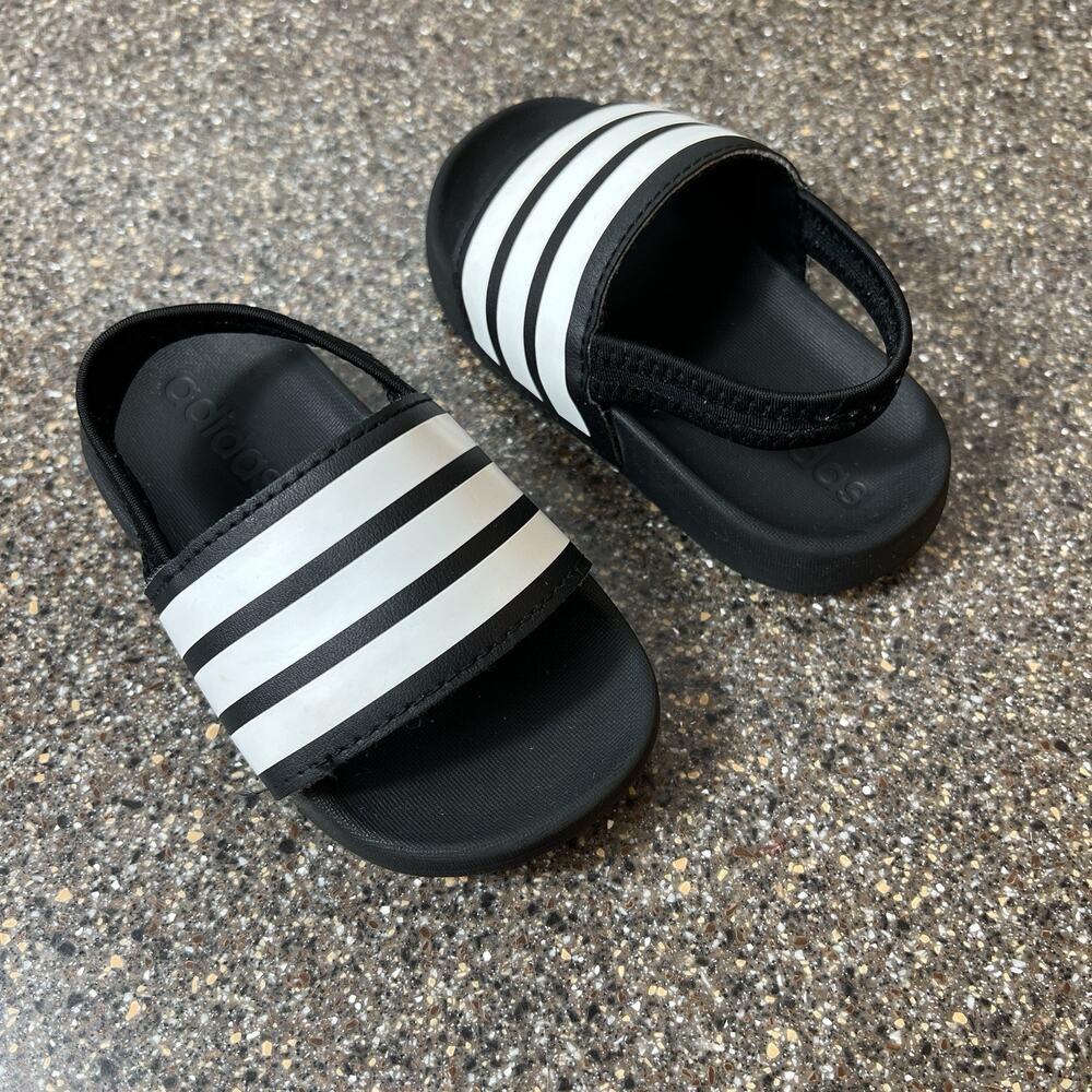 adidas Classic Sandals Little Kids Toddler 6 Summer Comfort Outdoor Black/White